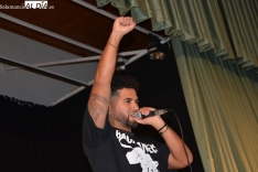 El IES Mateo Hernández celebra el Día Internacional de la Inmigración con el rapero Edwing Vladimir. Foto de Fernando Sánchez